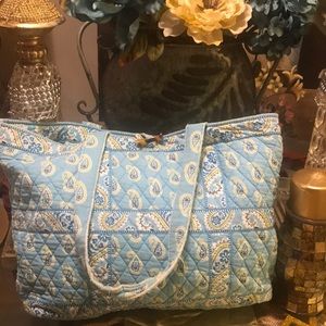 😍 Large Vera Bradley Satchel